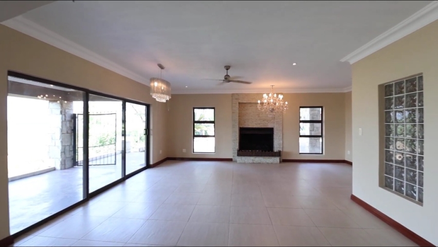 4 Bedroom Property for Sale in Ifafi North West